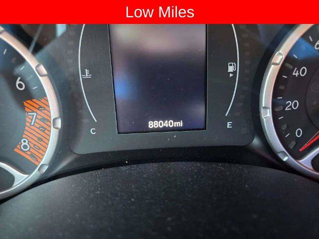 Used 2020 Jeep Renegade Altitude AWD/4WD image 14
