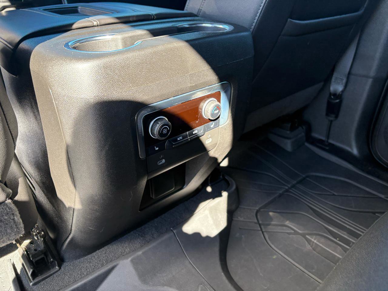 Used 2023 Chevrolet Tahoe LT w/ Luxury Package image 58