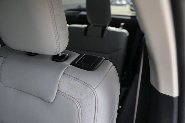 Certified 2025 Ford Explorer Active w/ Active Comfort Package image 34