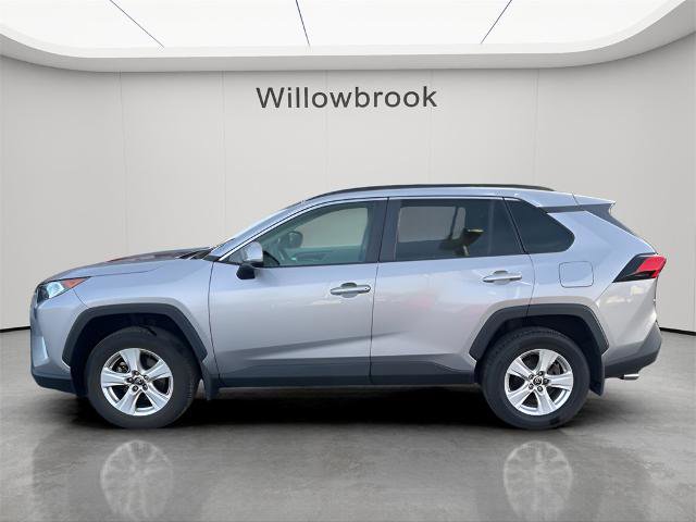 Used 2021 Toyota RAV4 XLE image 2