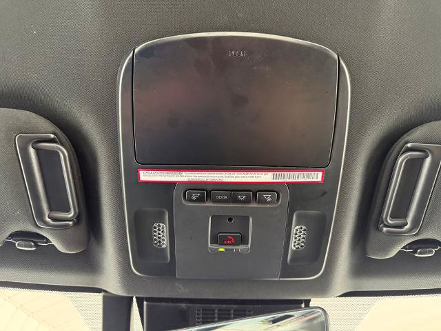 Used 2025 Toyota Camry XSE FWD image 18