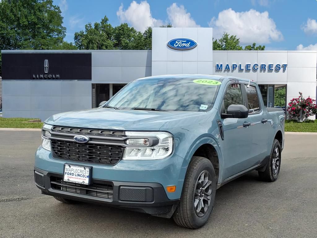 Certified 2023 Ford Maverick XLT w/ Equipment Group 300A Standard AWD/4WD image 2