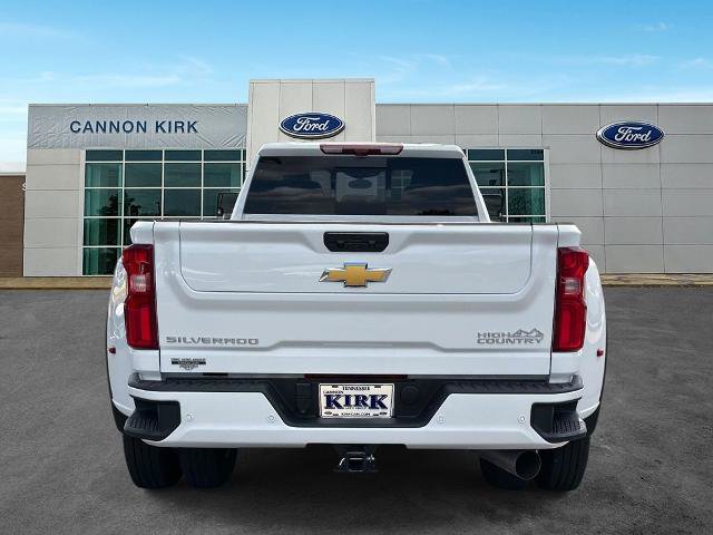 Used 2025 Chevrolet Silverado 3500 High Country w/ High Country Premium Package AWD/4WD image 6