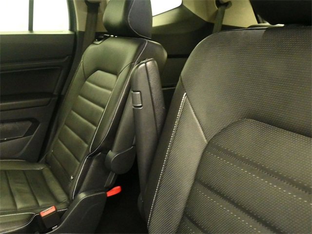 Used 2021 Volkswagen Atlas SEL Premium image 11