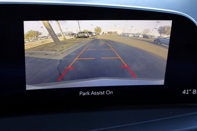 Used 2024 Cadillac XT4 Premium Luxury image 5