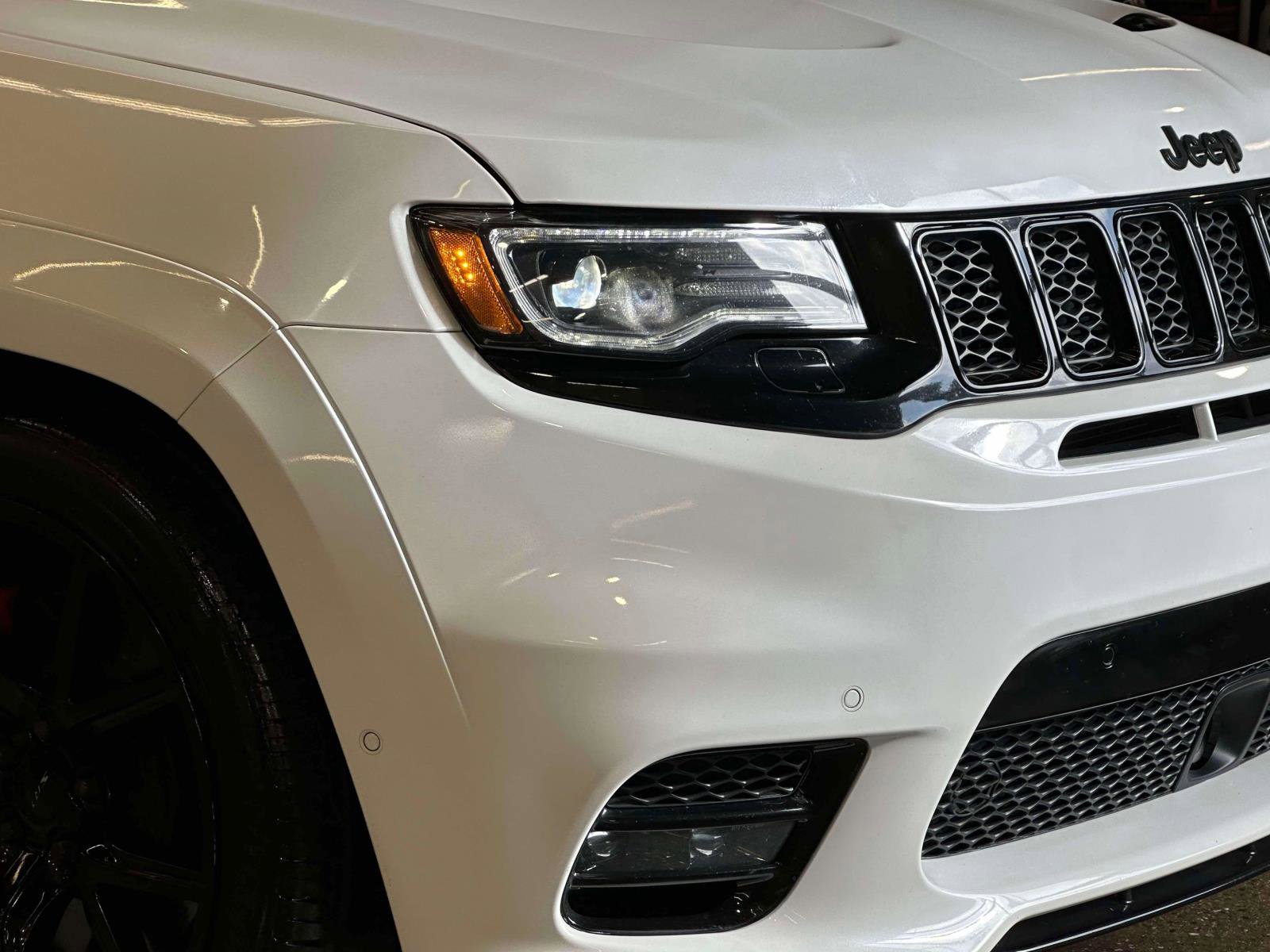Used 2020 Jeep Grand Cherokee SRT image 7