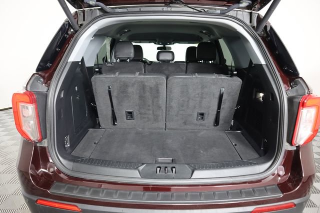 Certified 2022 Ford Explorer XLT w/ Equipment Group 202A image 54