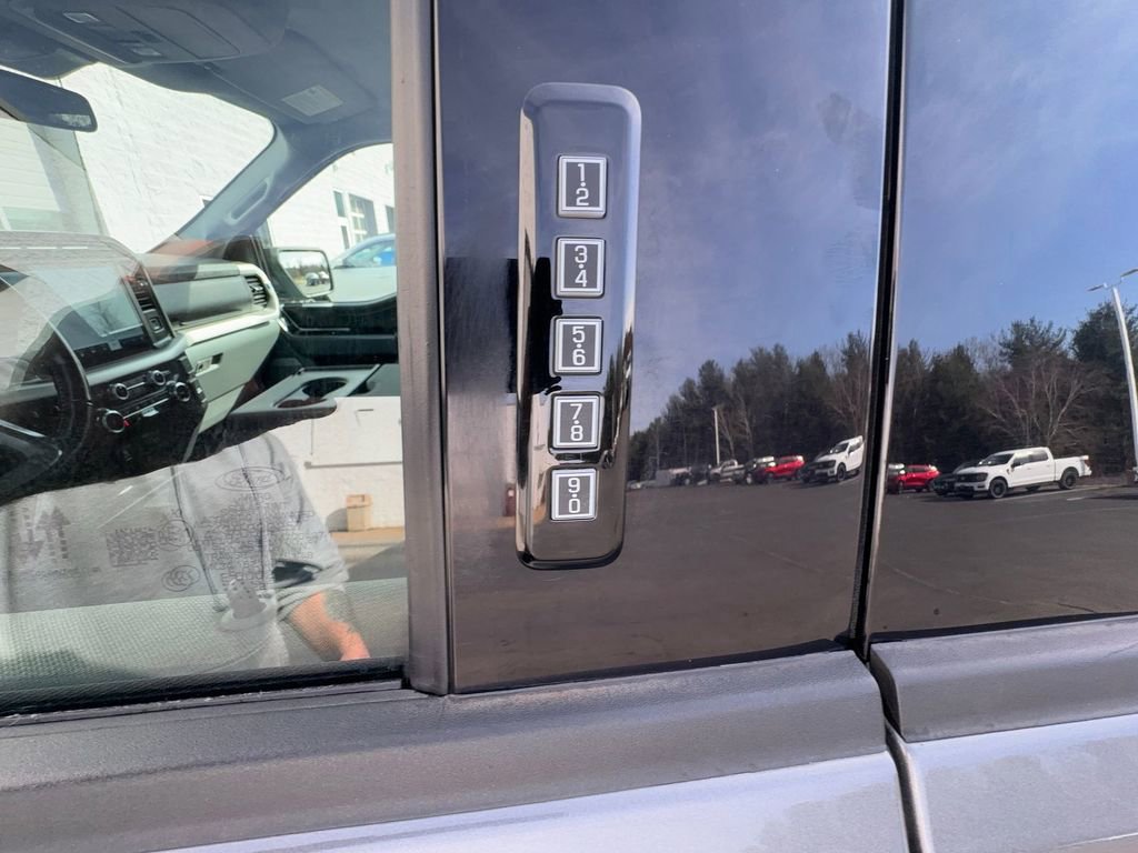 Certified 2022 Ford F150 XLT w/ Equipment Group 302A High image 10