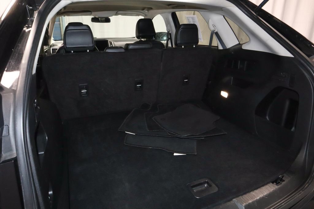 Certified 2024 Ford Edge SEL AWD/4WD image 19
