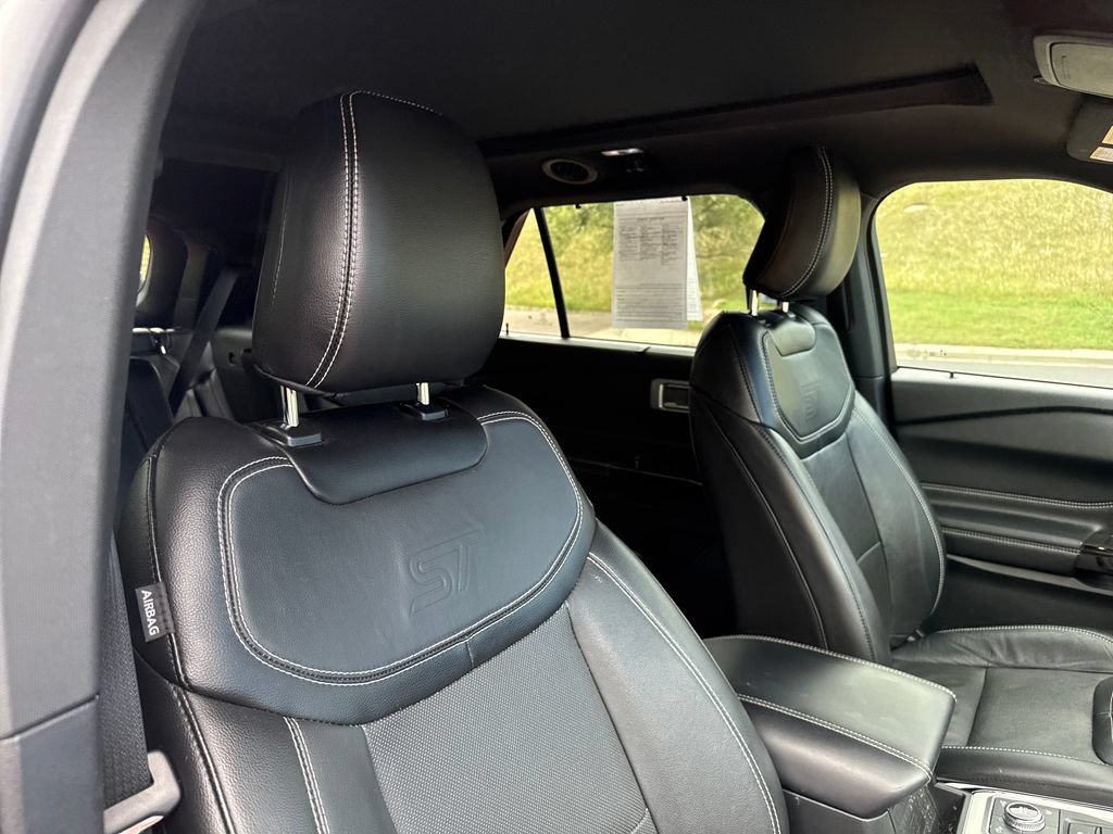 Certified 2022 Ford Explorer ST w/ Equipment Group 401A AWD/4WD image 34
