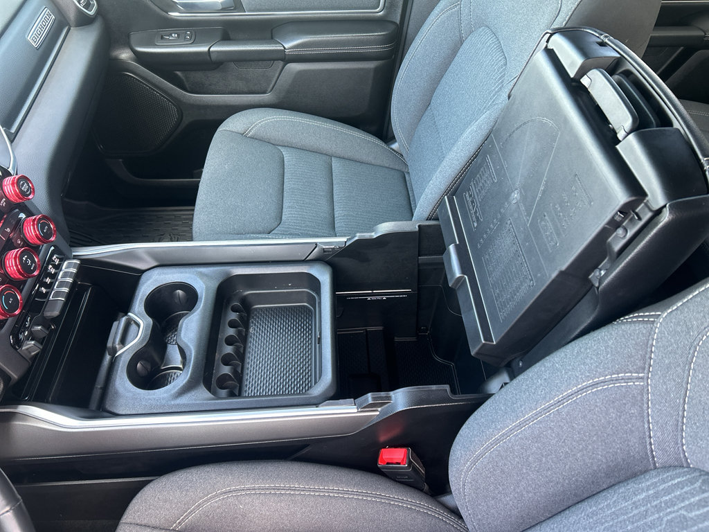 Used 2022 RAM 1500 Big Horn AWD/4WD image 24