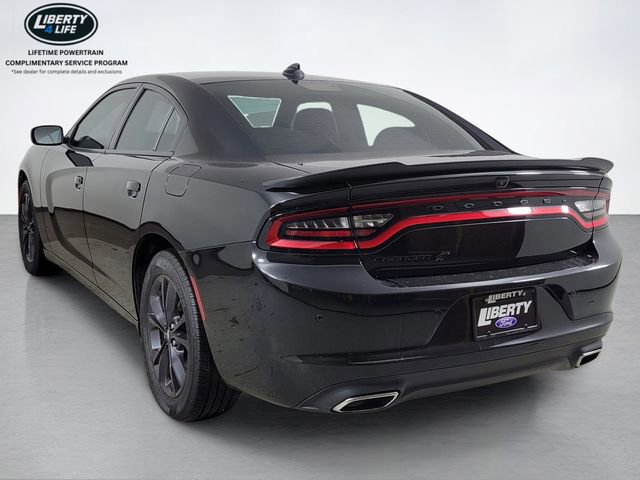 Used 2020 Dodge Charger SXT w/ Blacktop Package image 3