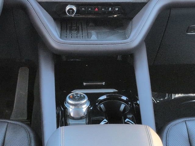 Certified 2025 Ford Explorer Platinum w/ LUX Leather Package image 19