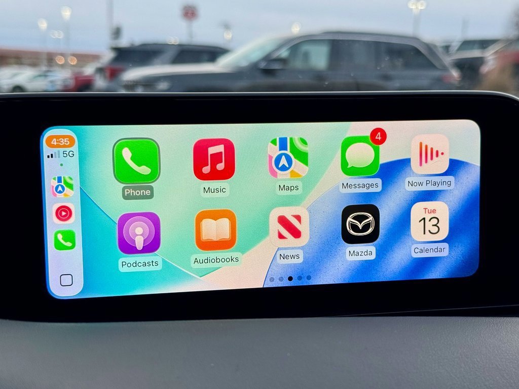 Used 2020 MAZDA MAZDA3 Premium image 58