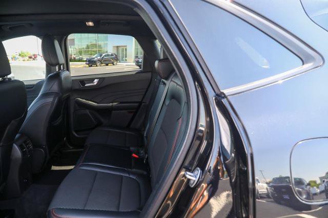 Certified 2023 Ford Escape ST-Line w/ Tech Pack #1 AWD/4WD image 25
