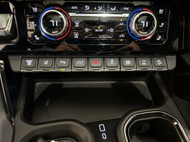 Used 2024 GMC Sierra 2500 AT4X AWD/4WD image 17