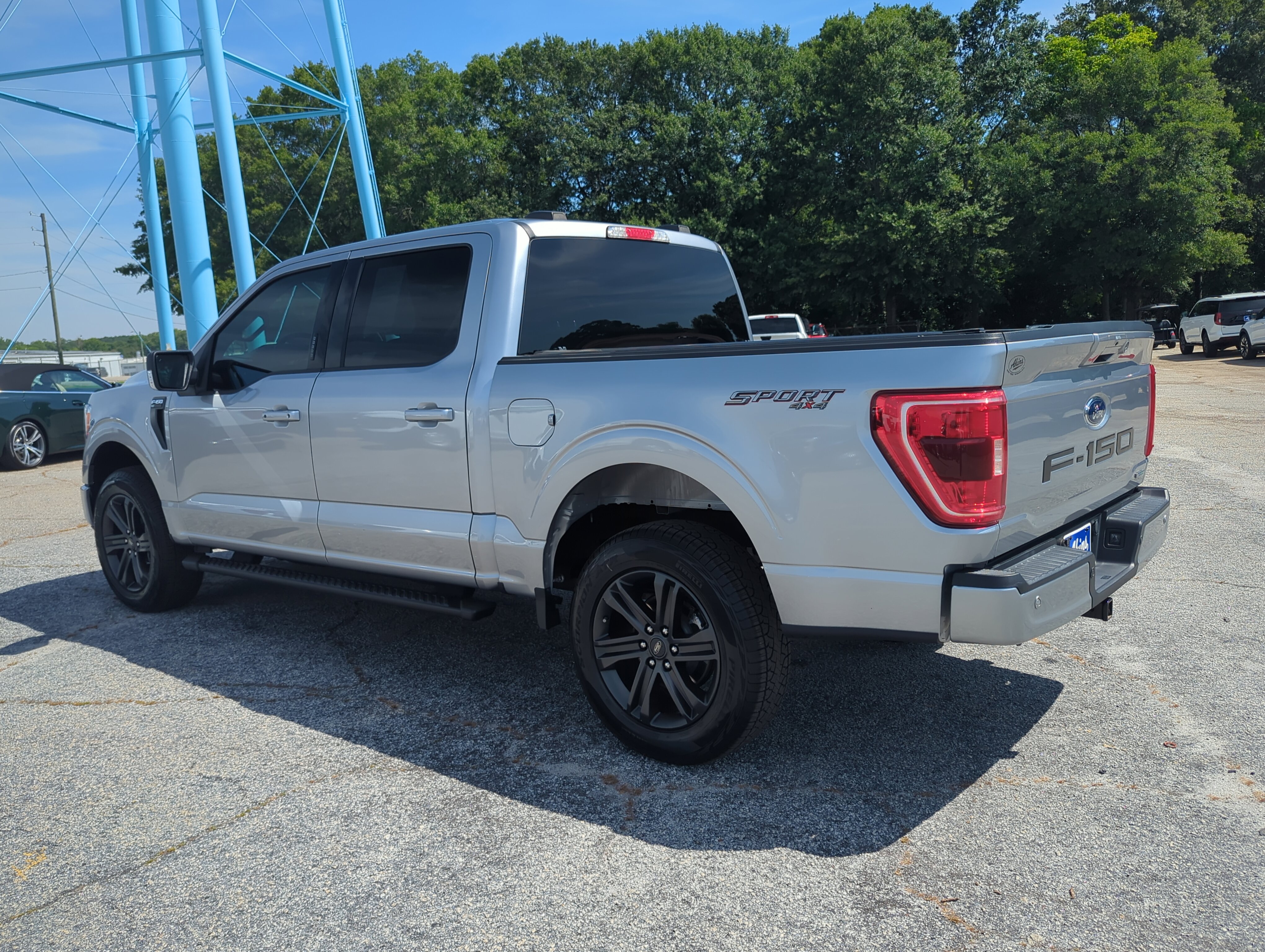 Certified 2022 Ford F150 XLT w/ Equipment Group 302A High AWD/4WD image 5