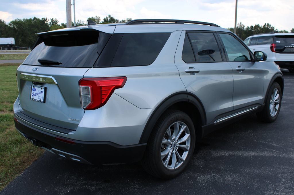 Certified 2024 Ford Explorer XLT w/ Equipment Group 202A AWD/4WD image 16