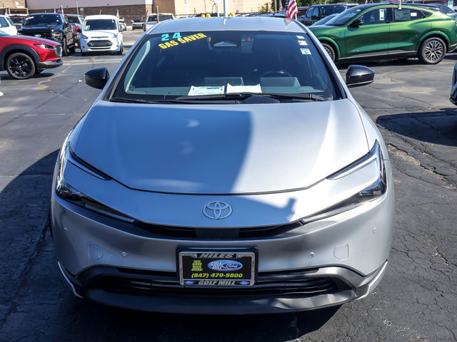 Used 2024 Toyota Prius LE FWD image 4
