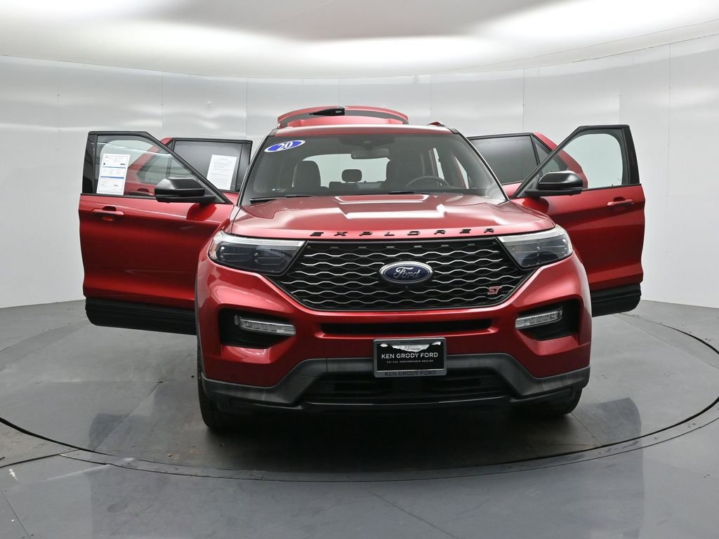 Certified 2020 Ford Explorer ST w/ ST Street Pack image 29