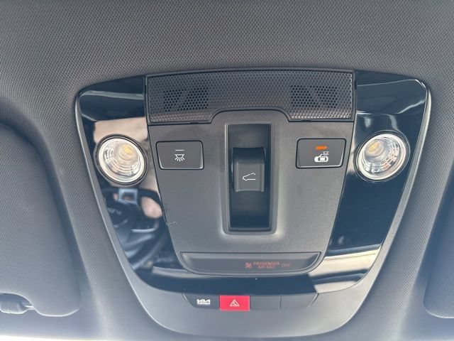 Used 2025 Kia K5 GT-Line w/ GT-Line Premium Package AWD/4WD image 31