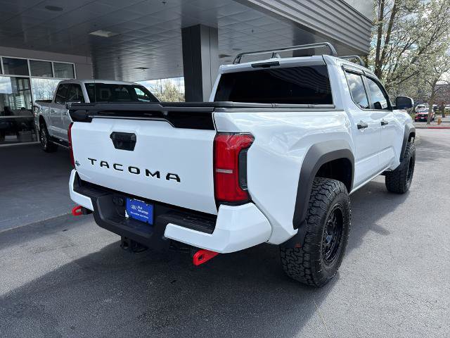Used 2025 Toyota Tacoma TRD Off-Road image 5