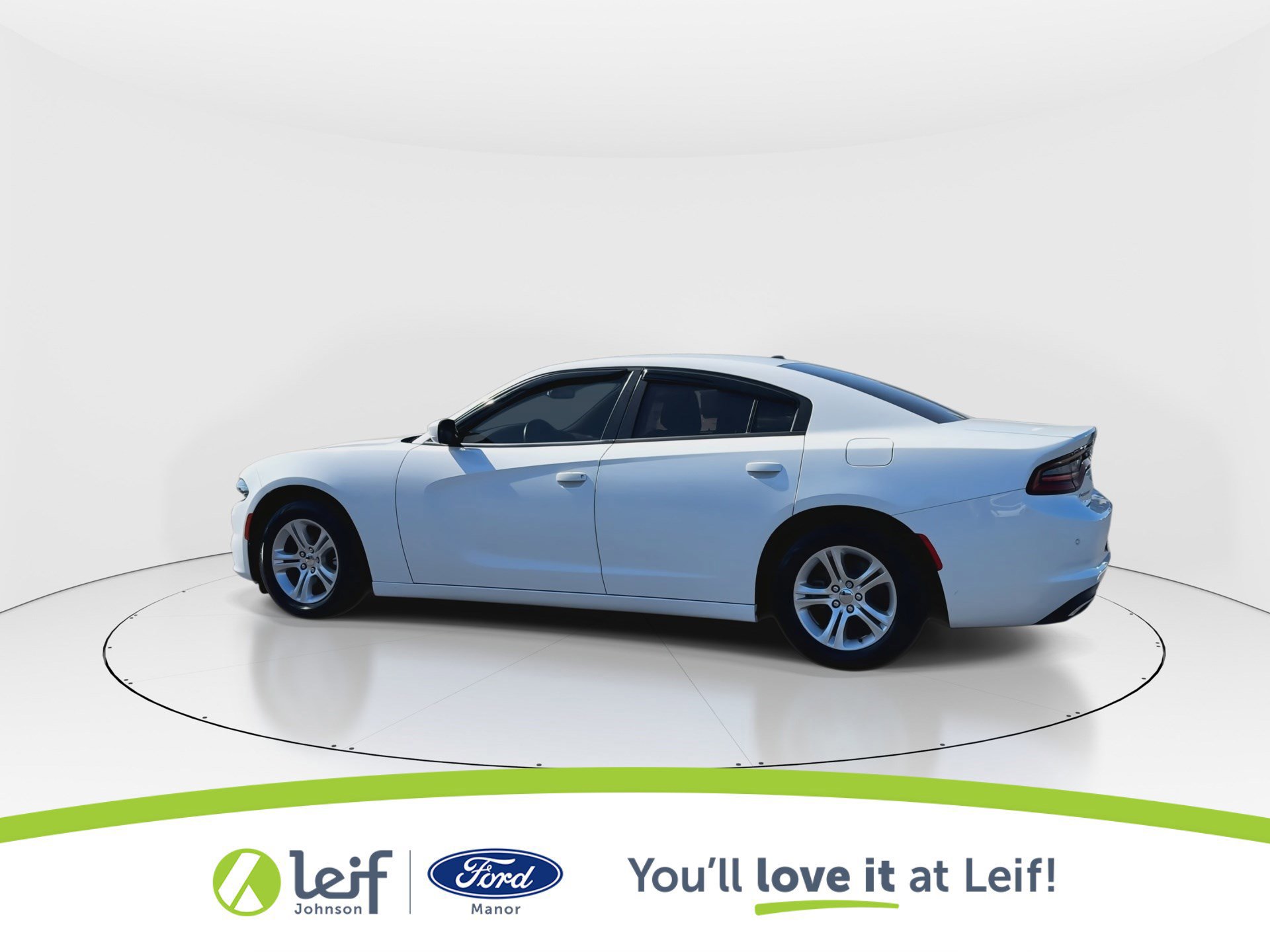 Used 2021 Dodge Charger SXT image 5