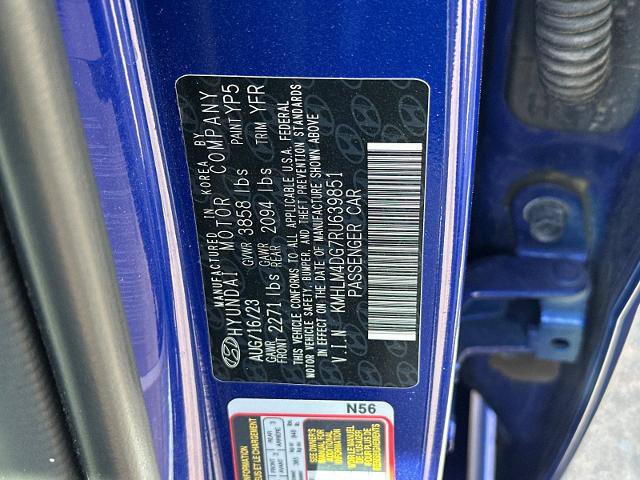 Used 2024 Hyundai Elantra SEL FWD image 28
