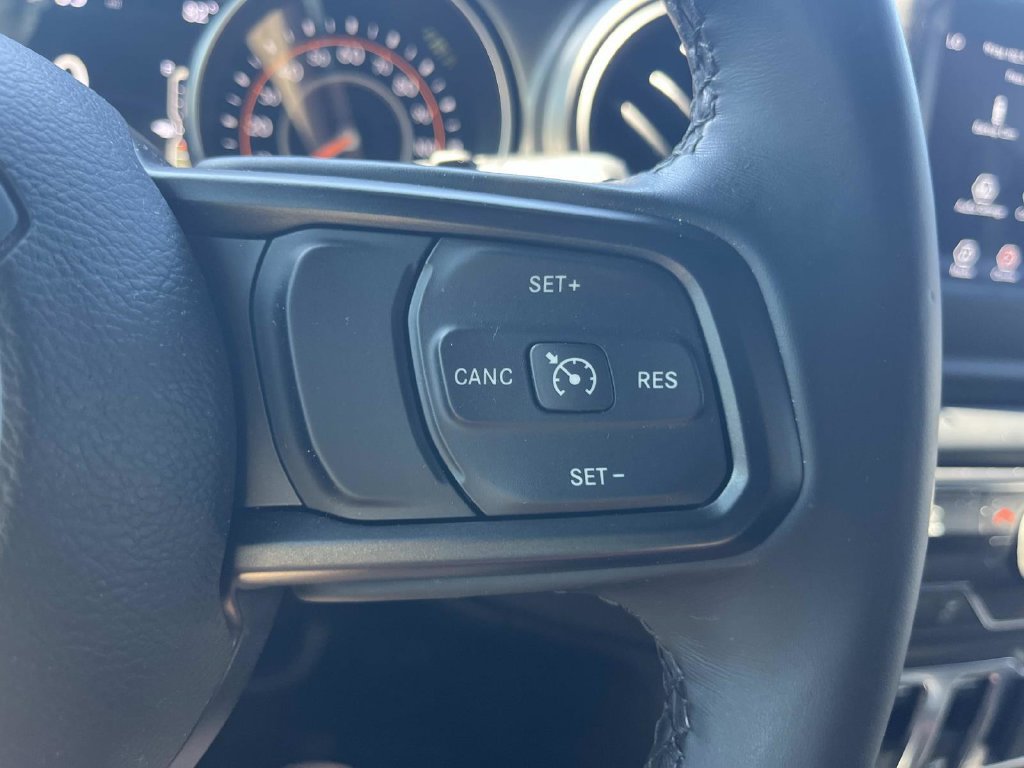 Used 2021 Jeep Wrangler Sport AWD/4WD image 28