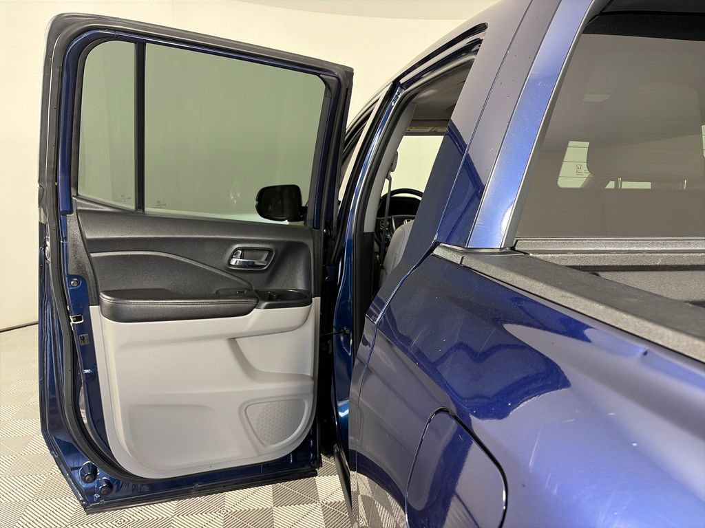Used 2022 Honda Ridgeline RTL-E image 12