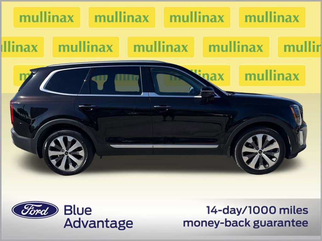 Used 2022 Kia Telluride S image 2