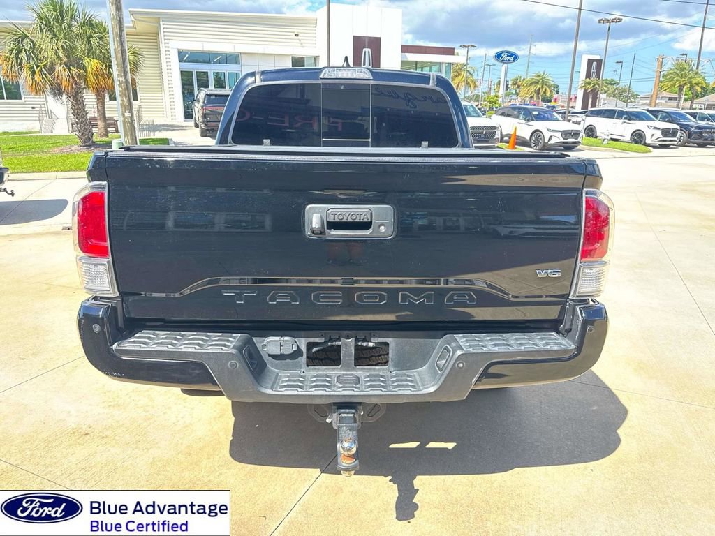 Used 2021 Toyota Tacoma TRD Off-Road w/ Technology Package AWD/4WD image 8