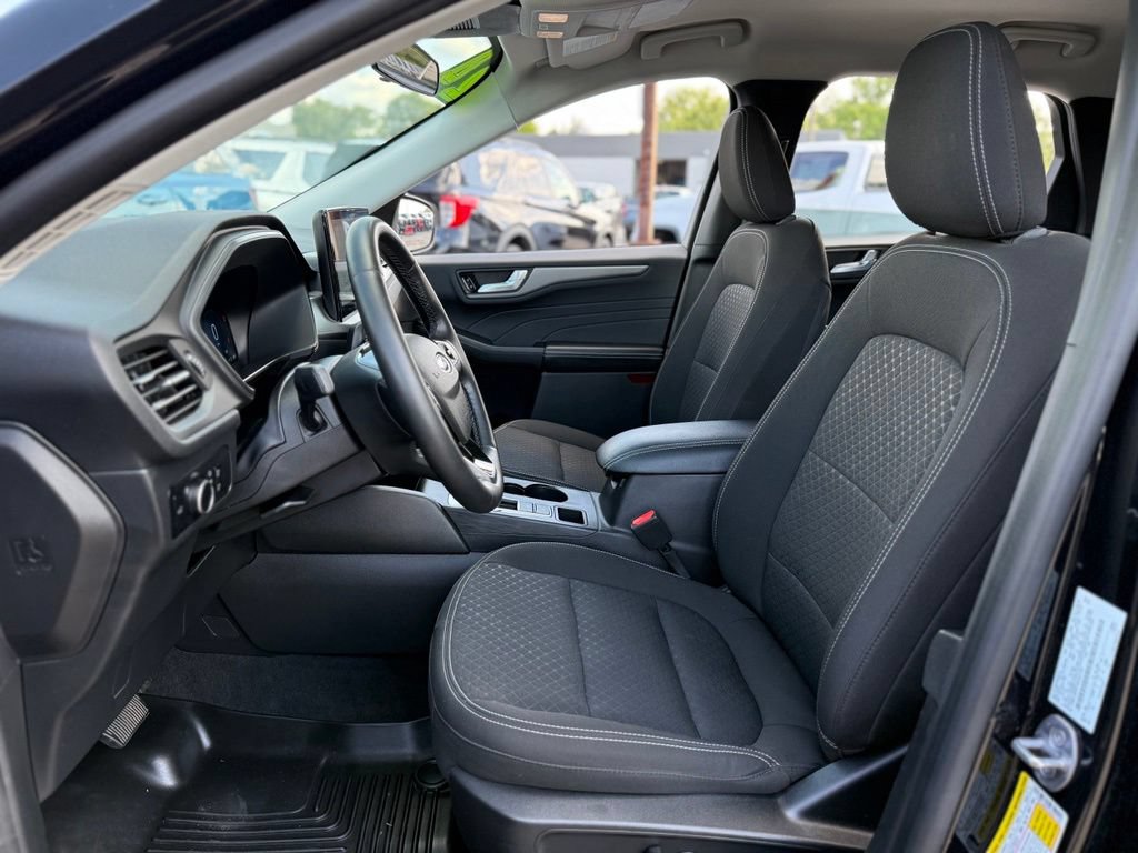 Certified 2024 Ford Escape Active w/ Tech Pack #2 AWD/4WD image 10