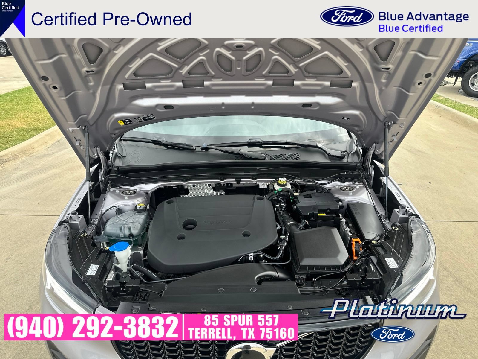 Used 2026 Volvo XC40 B4 Core w/ Climate Package FWD image 24