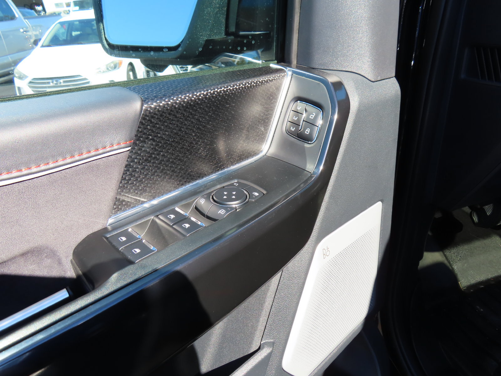 Certified 2025 Ford F150 Raptor w/ Equipment Group 803A Raptor R AWD/4WD image 20