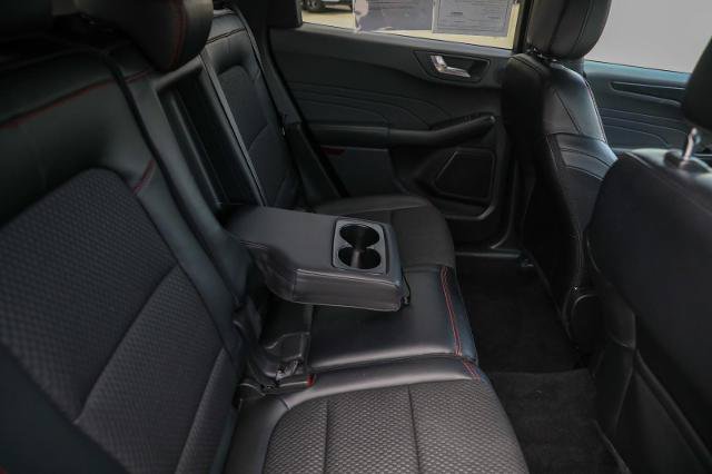 Certified 2023 Ford Escape ST-Line Select w/ Tech Pack #2 AWD/4WD image 32