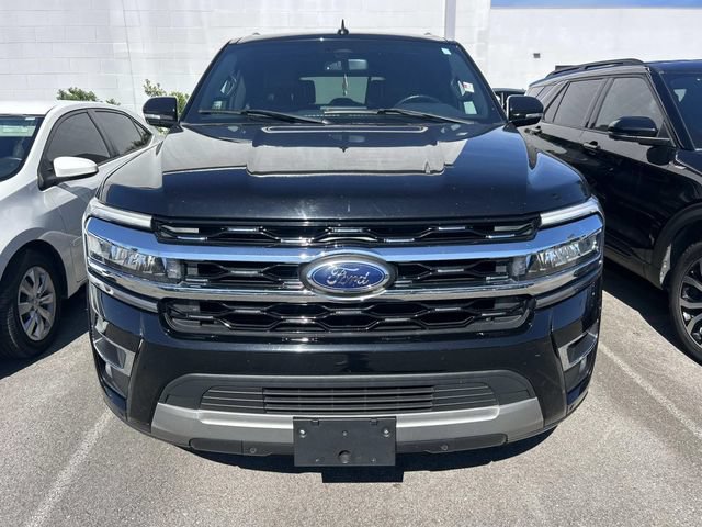 Certified 2022 Ford Expedition Max Limited RWD image 2