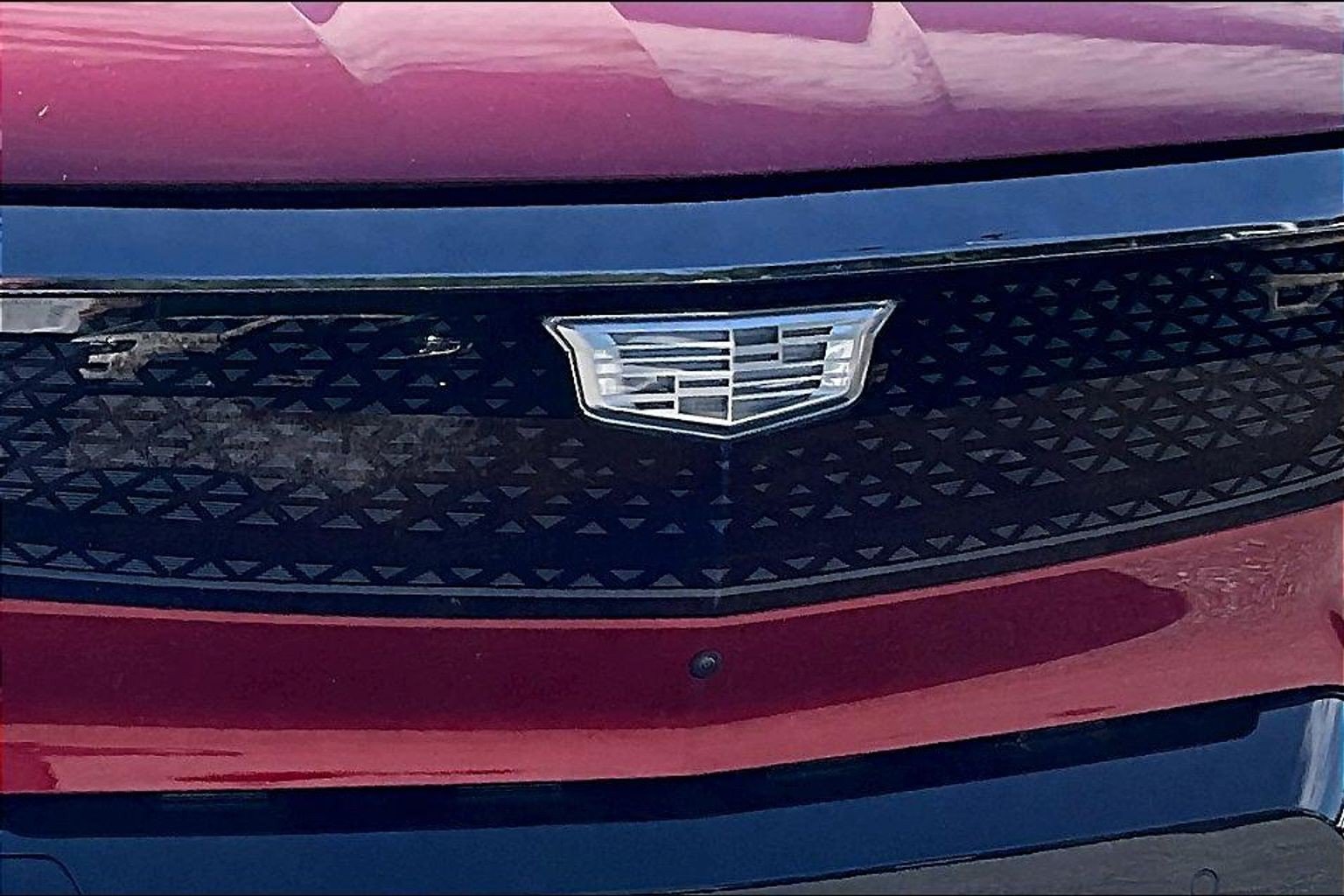 Used 2025 Cadillac Optiq Sport 2 w/ LPO, Floor Liner Package AWD/4WD image 29