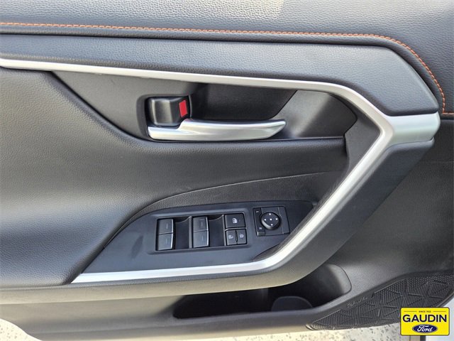 Used 2024 Toyota RAV4 Adventure image 18