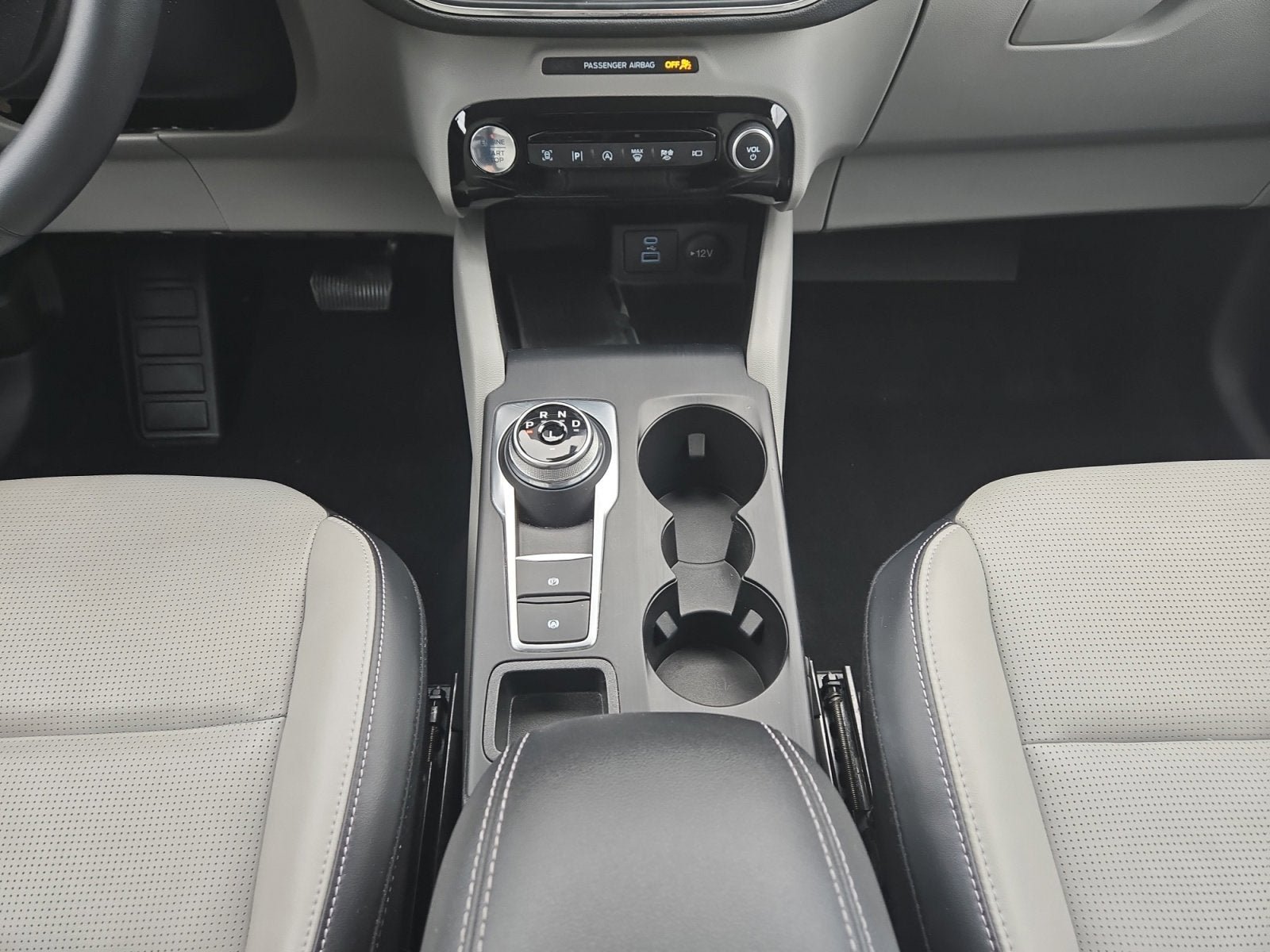Certified 2023 Ford Escape Platinum AWD/4WD image 19