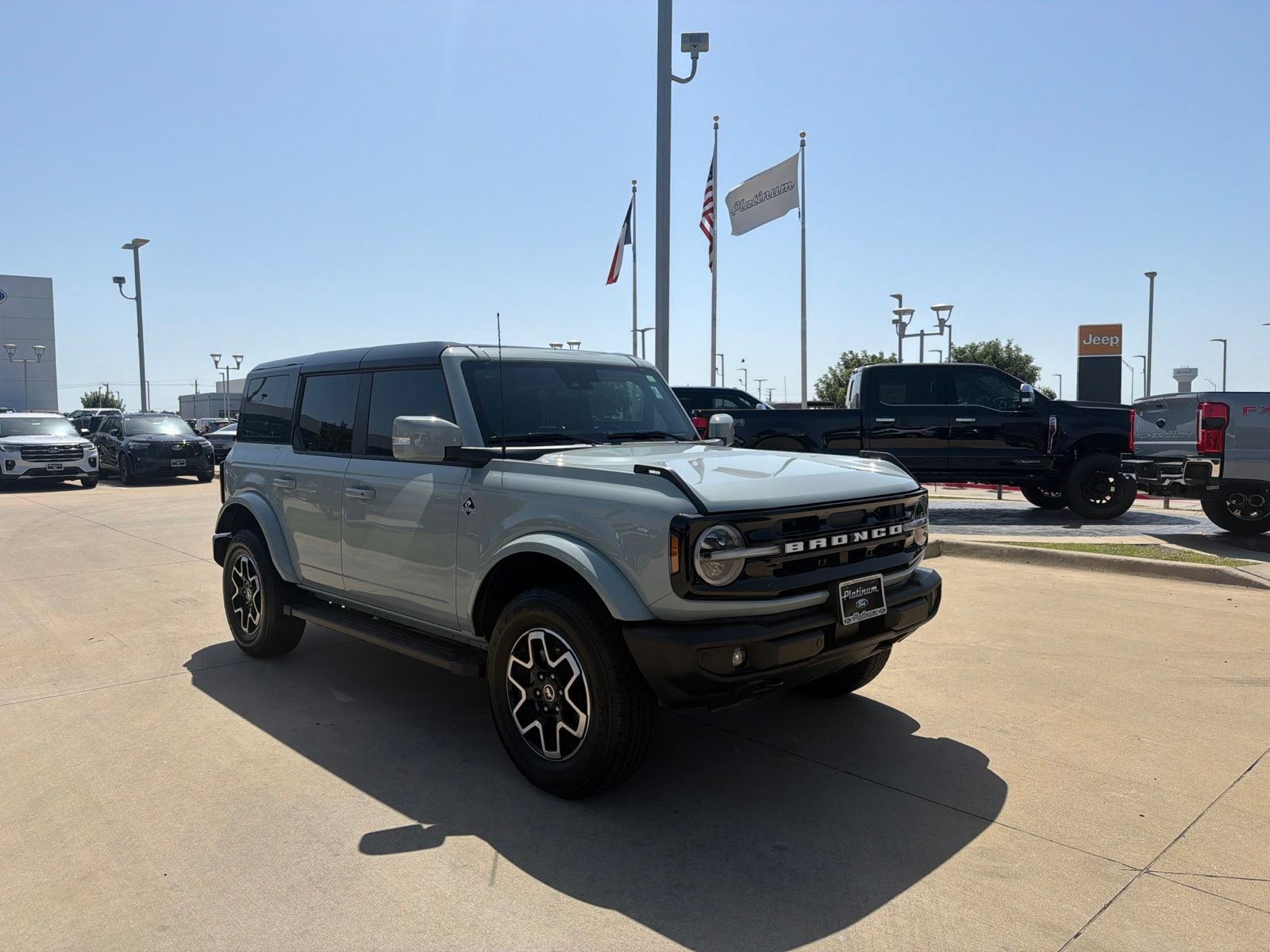 Certified 2024 Ford Bronco Outer Banks AWD/4WD image 8