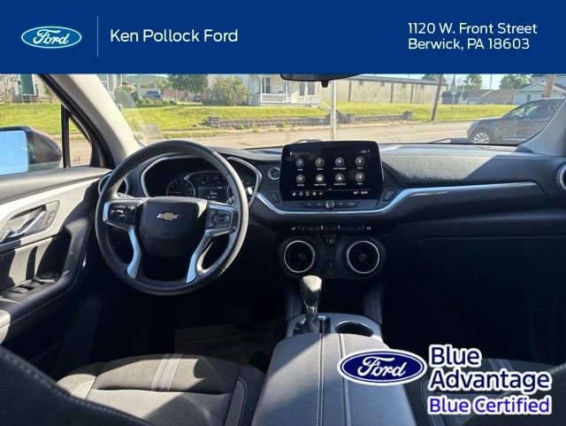 Used 2023 Chevrolet Blazer LT AWD/4WD image 32