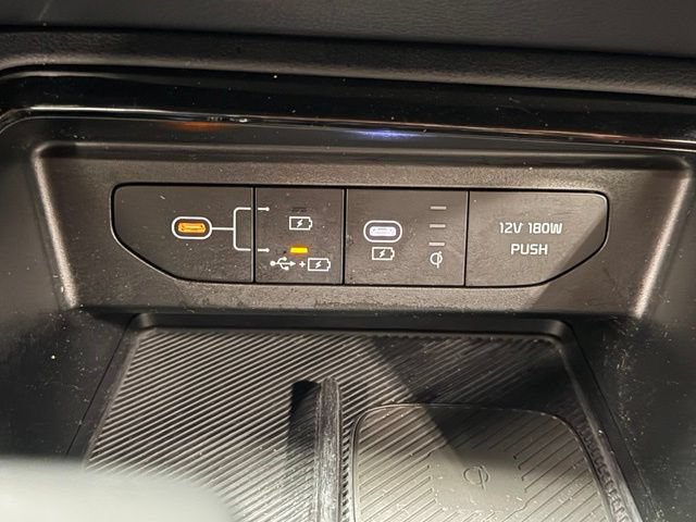 Used 2025 Kia K5 GT-Line w/ GT-Line Premium Package FWD image 32