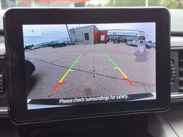 Certified 2024 Ford Explorer XLT w/ Equipment Group 202A AWD/4WD image 9