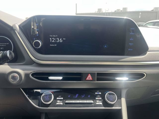 Used 2023 Hyundai Sonata SEL w/ Convenience Package FWD image 28