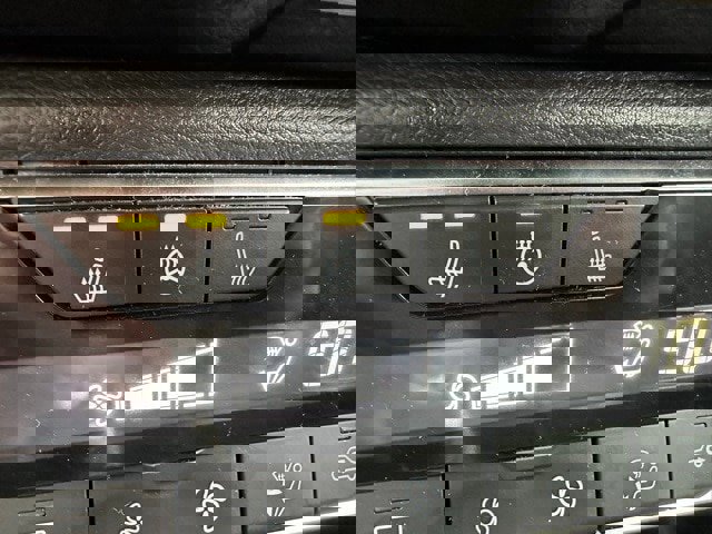 Used 2024 Nissan Sentra SR w/ SR Premium Package image 29