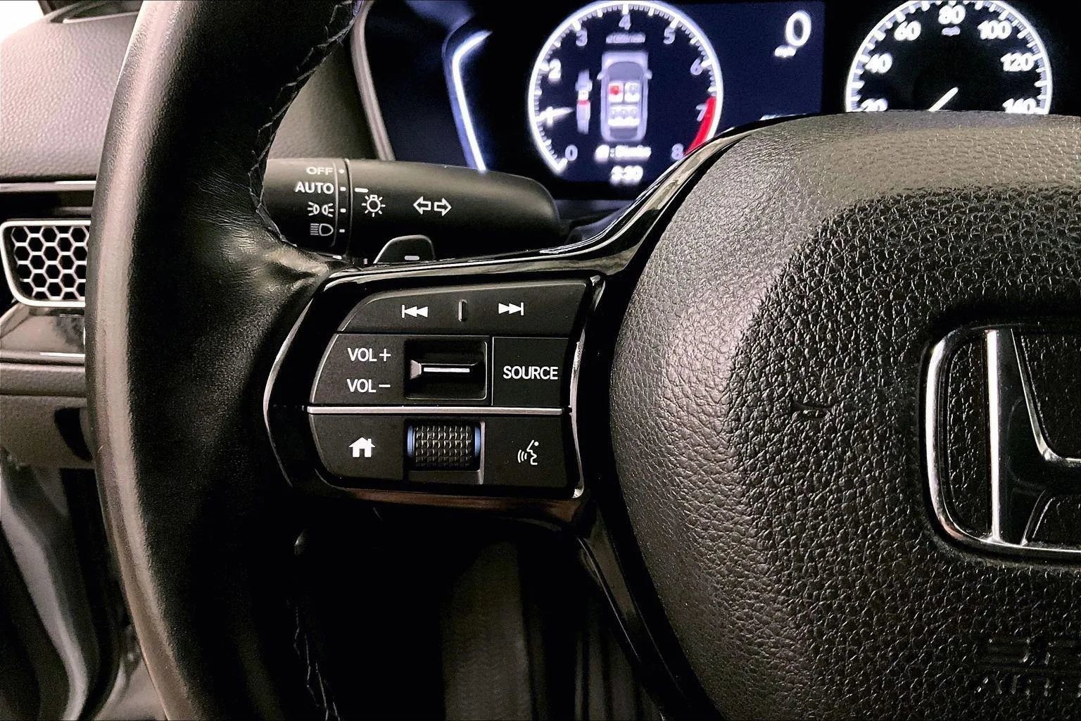 Used 2022 Honda Civic Sport image 17