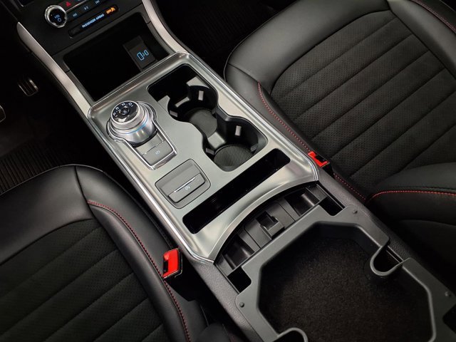 Certified 2024 Ford Edge ST-Line image 16