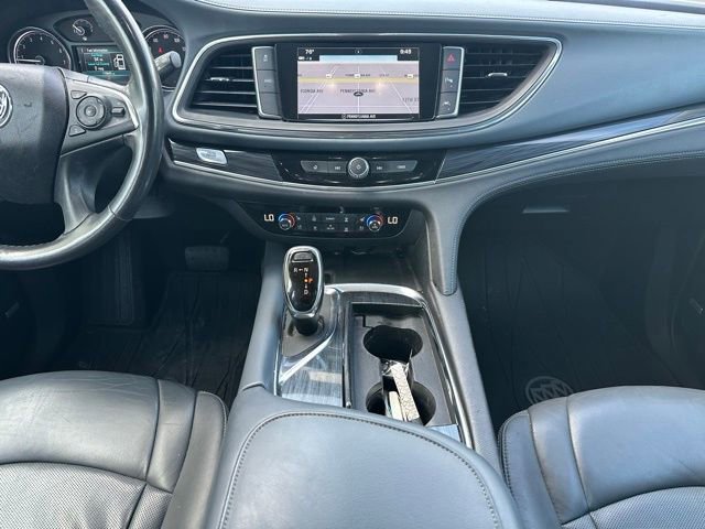 Used 2018 Buick Enclave Premium w/ LPO, Hit The Road Package AWD/4WD image 16