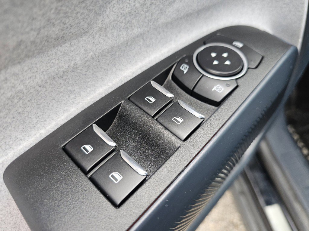 Certified 2022 Ford Maverick XLT w/ Equipment Group 300A Standard image 29